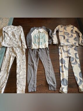 Kids Pajamas Bundle- Size 6